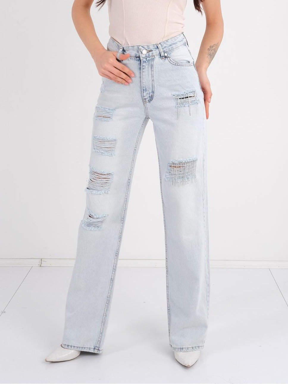 Diamond-patterned rhinestone jeans